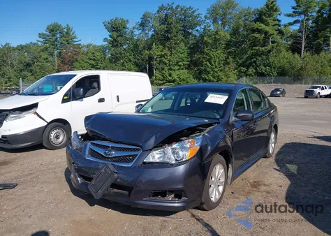 2012 Subaru Legacy 2.5I Premium из США, поврежденный, VIN 4S3BMBC68C3014417
